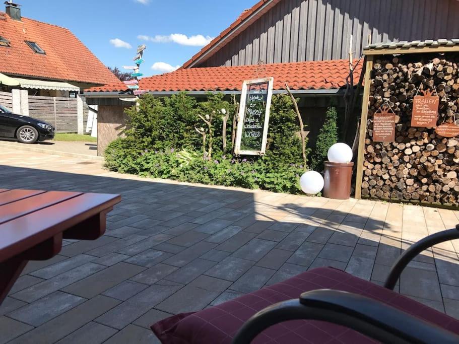 Wohlfuehlapartment Mit Charme Hergensweiler Luaran gambar